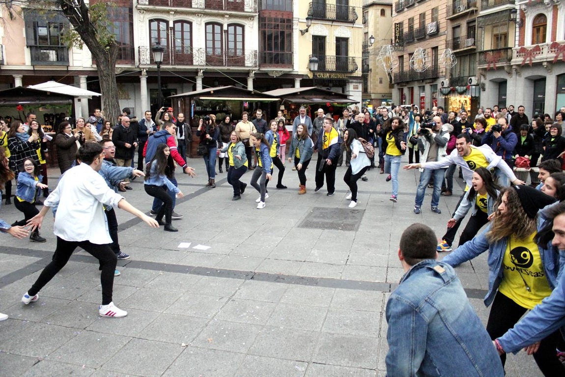 El «FlashMob» del Movimiento Diversitas, en imágenes