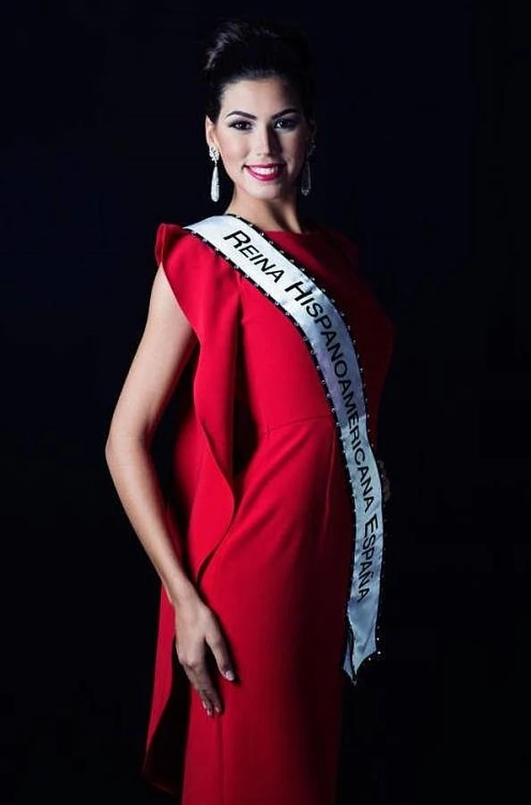 La modelo manchega Sofía del Prado es la segunda finalista en Miss Universo Spain 2015 y en octubre fue coronada Reina Hispanoamericana 2015. 