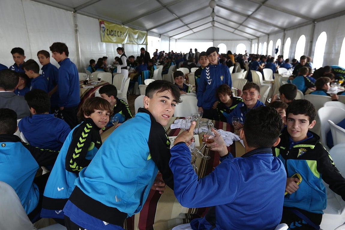 Fotos: Así celebra el Cádiz CF su comida de Navidad