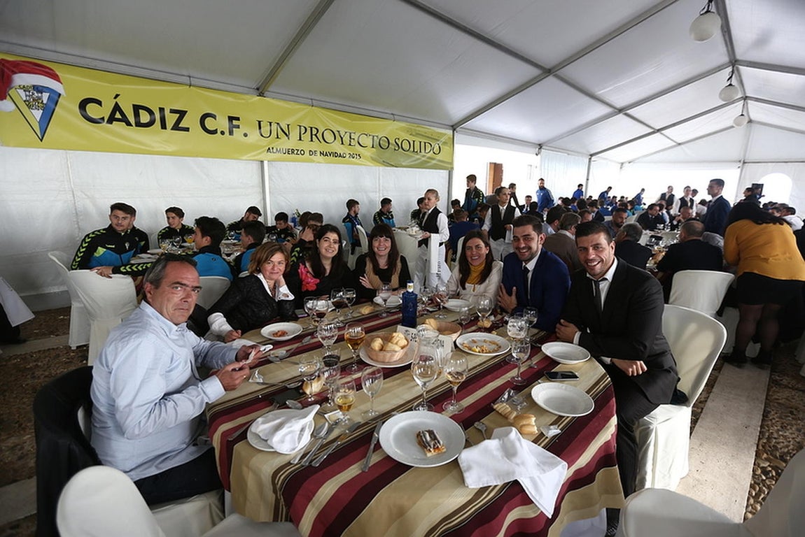 Fotos: Así celebra el Cádiz CF su comida de Navidad