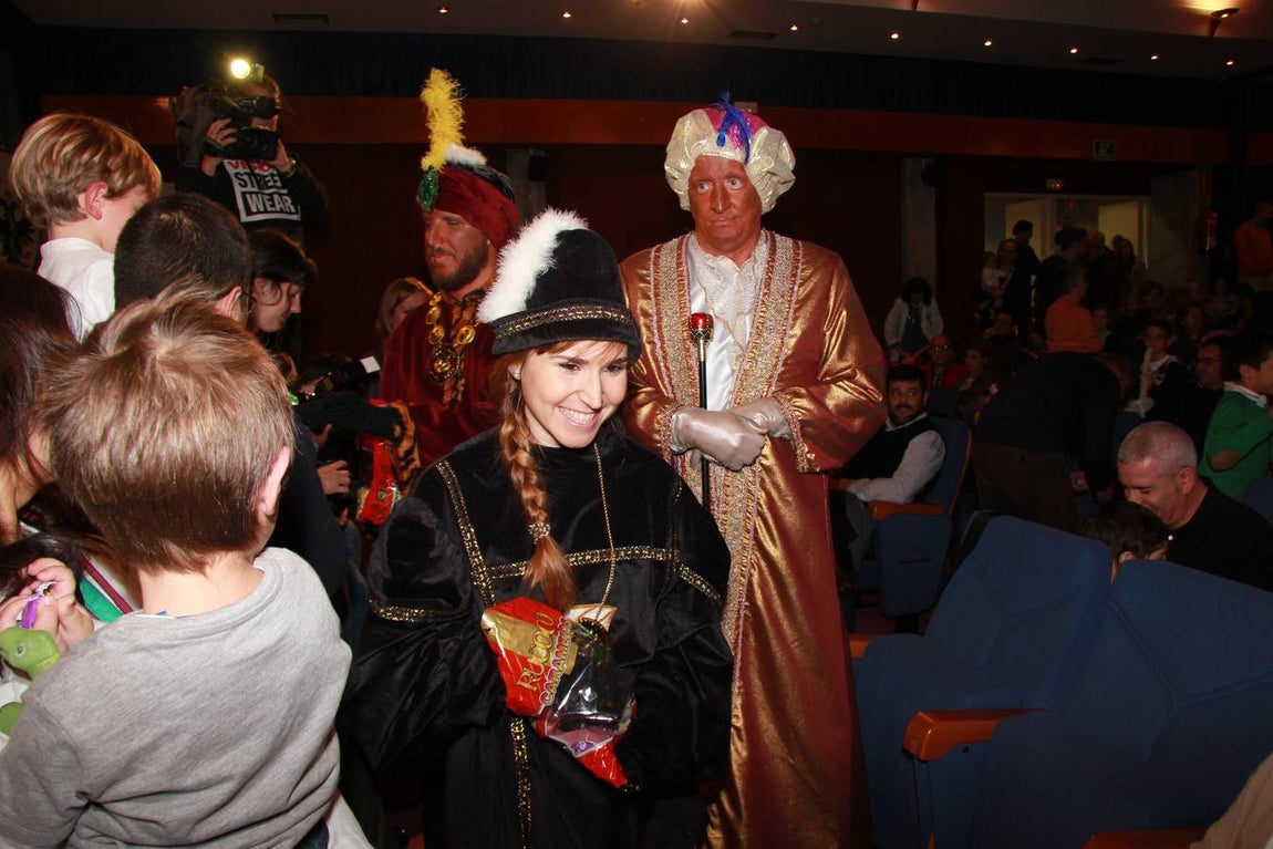 Los Reyes Magos visitan el hospital de Toledo