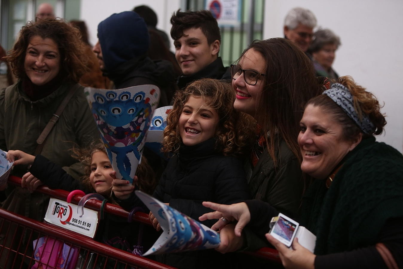 Fotos: Cabalgata de los Reyes Magos en Cádiz 2016