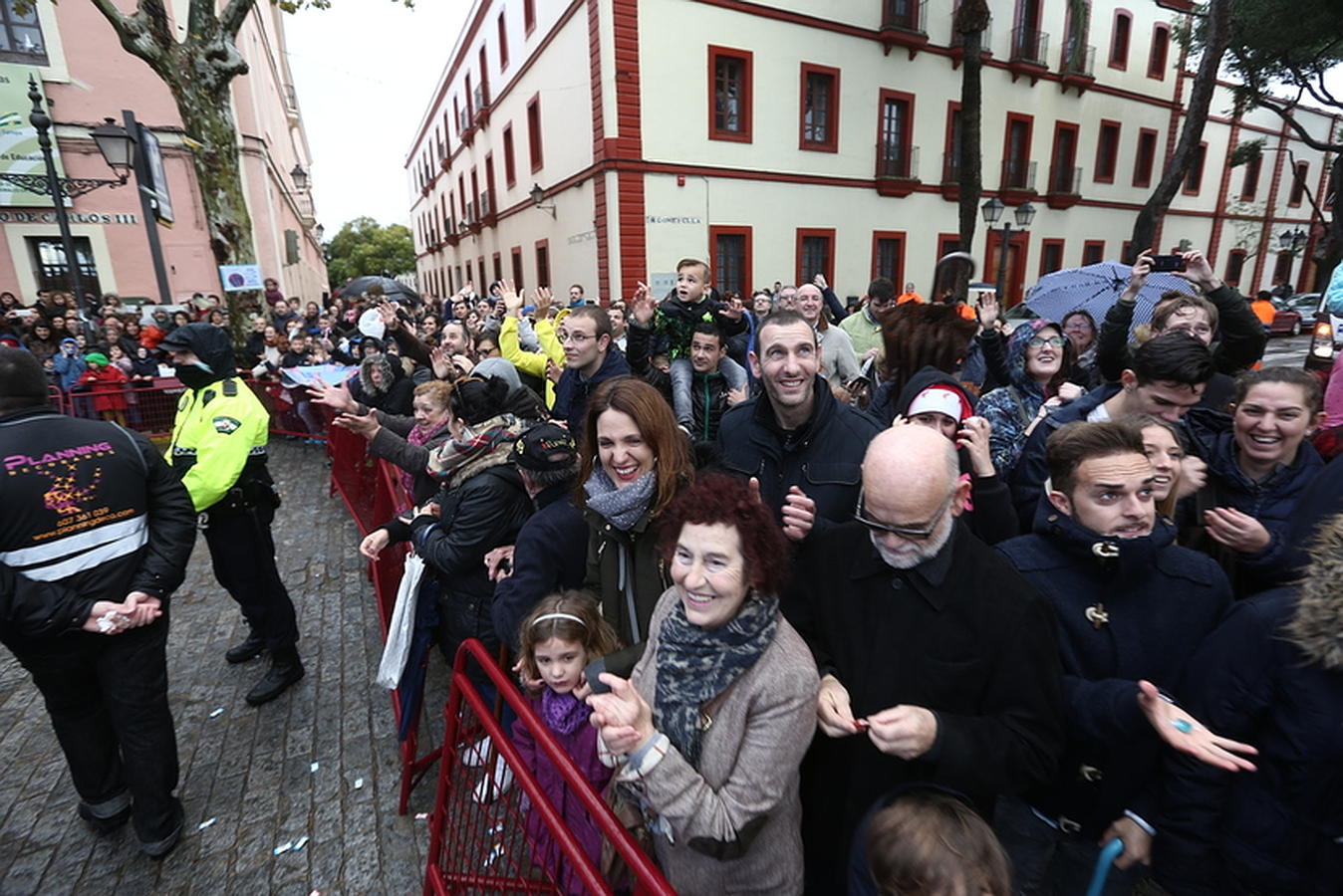 Fotos: Cabalgata de los Reyes Magos en Cádiz 2016