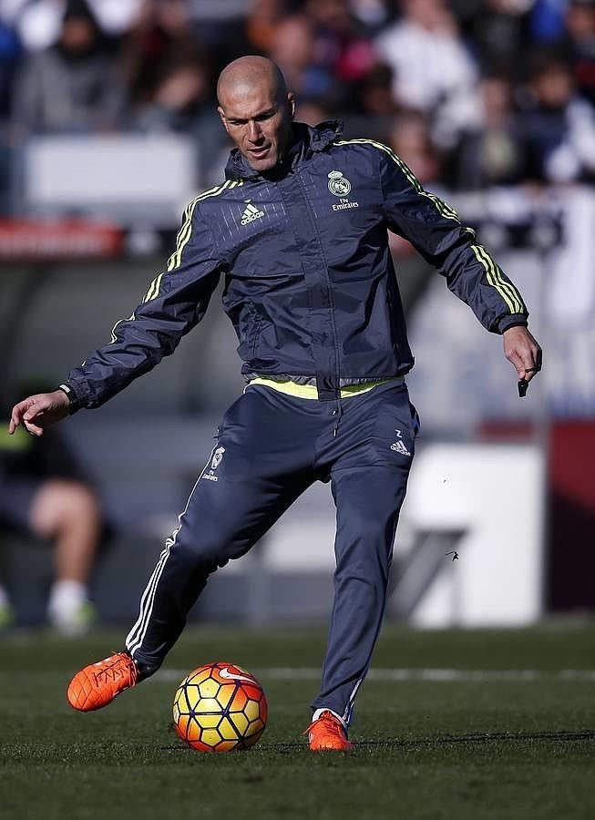 Primeras imágenes de Zidane como entrenador del Real Madrid