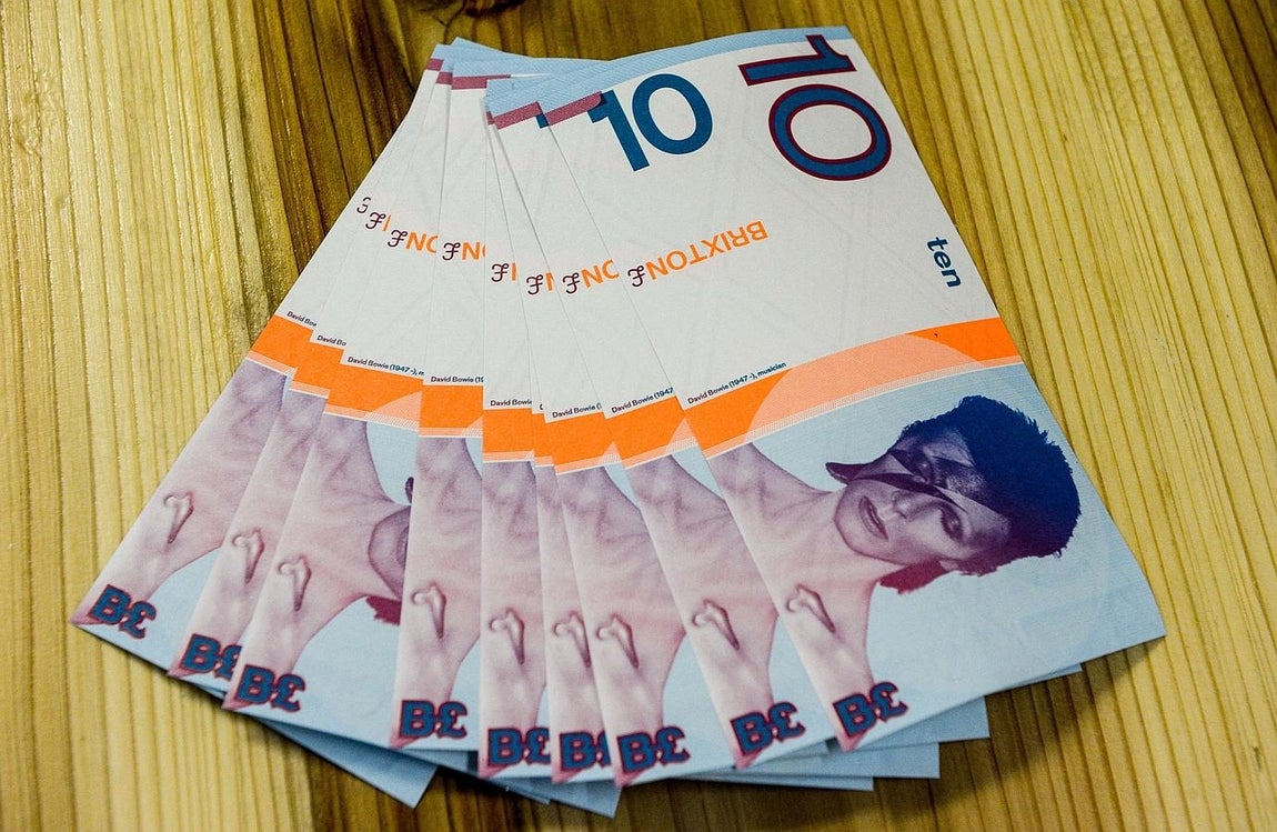 Lágrimas en todo el mundo por David Bowie