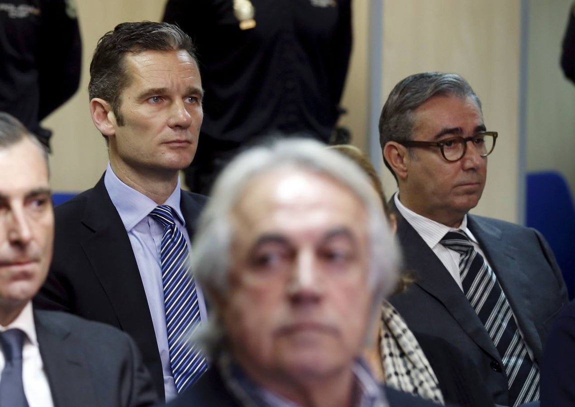 Las mejores imágenes del primer día del juicio oral del Caso Noós. Iñaki Urdangarín junto a su exsocio Diego Torres