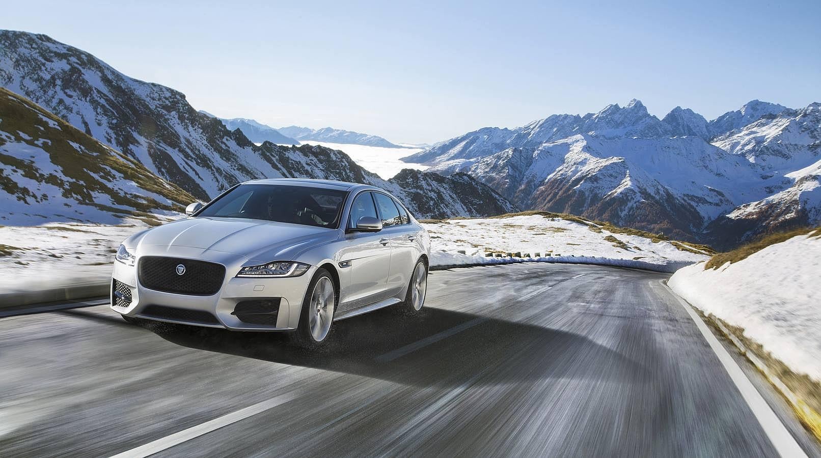 Jaguar XF 17 MY