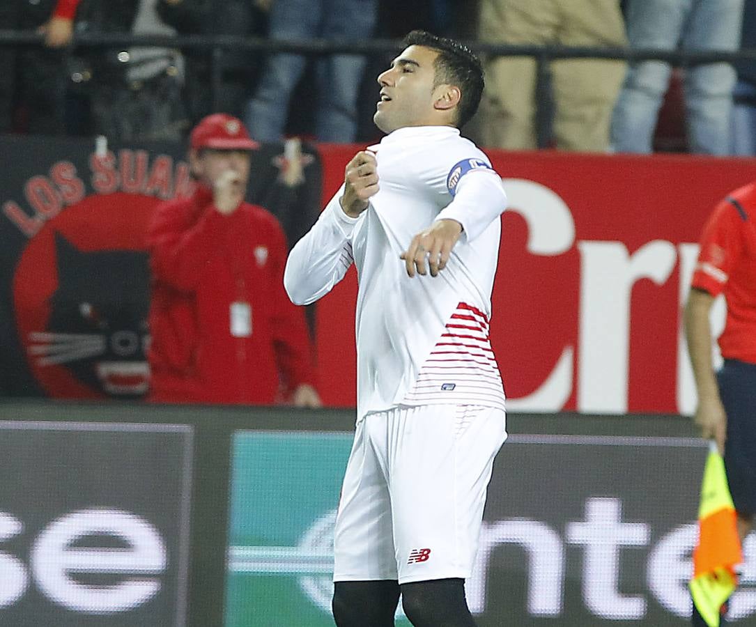 Reyes, Rami, Gameiro y Kakuta fueron los autores de los tantos en una noche de fiesta para el sevillismo
