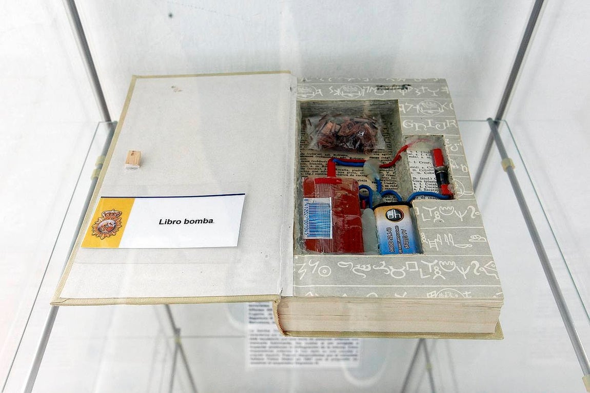 En imágenes, el archivo histórico de la Policía Nacional, en Diputación