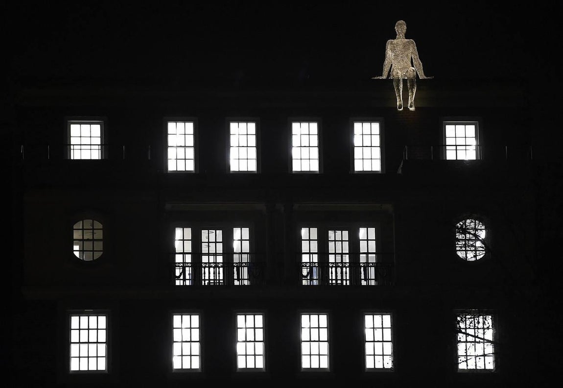 Lumiere London. Sant James Square cuenta con «The Travellers», de Cedric Le Borgne