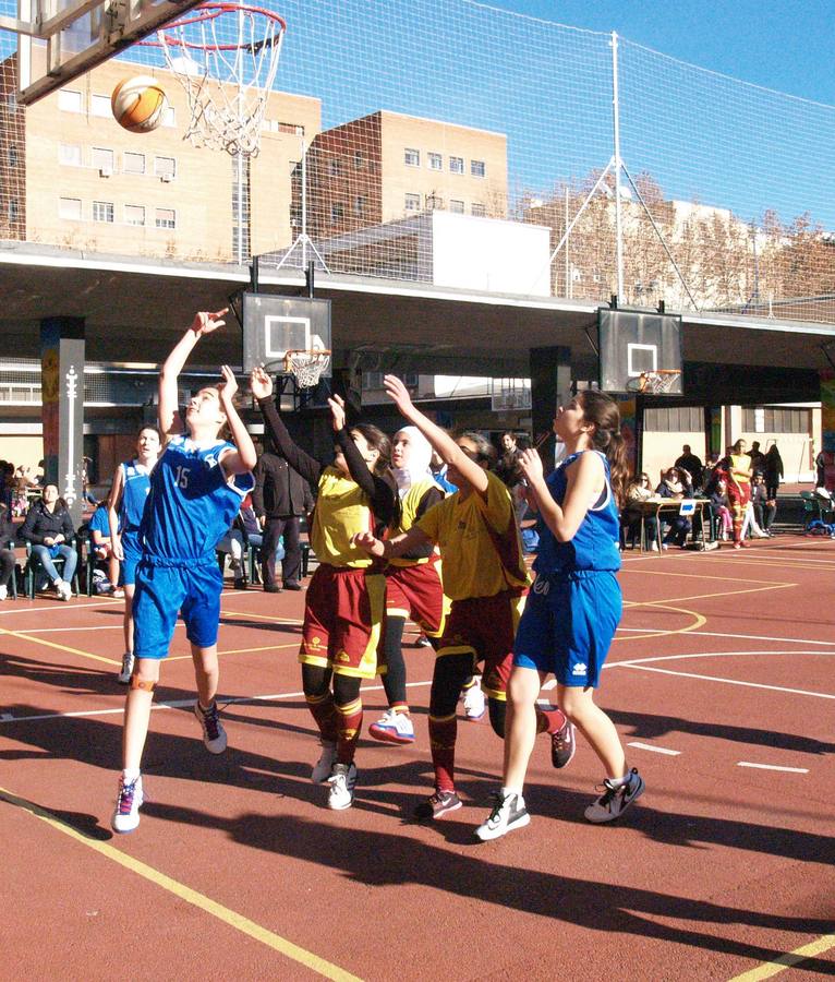 Virgen de Atocha vs Padre Piquer