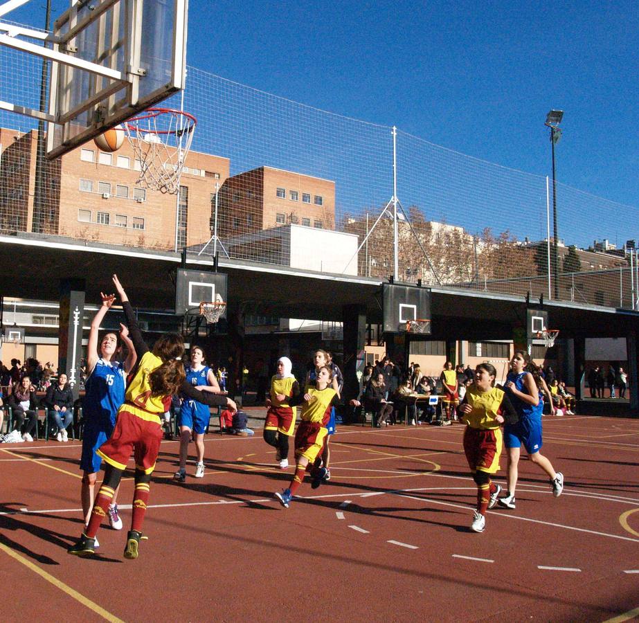 Virgen de Atocha vs Padre Piquer