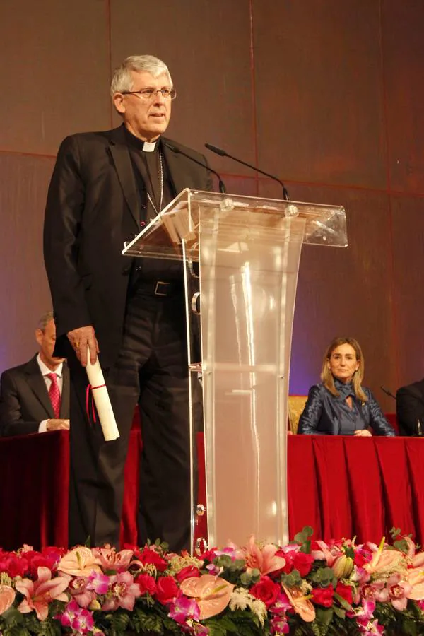 El arzobispo de Toledo, Braulio Rodríguez Plaza, recogió la distinción del misionero Luis Pérez Hernández, nombrado Hijo Predilecto de Toledo