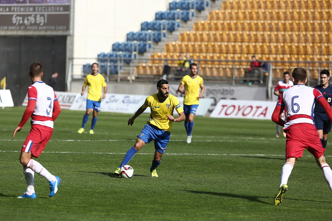 Partido Cádiz-Granada B (0-1)