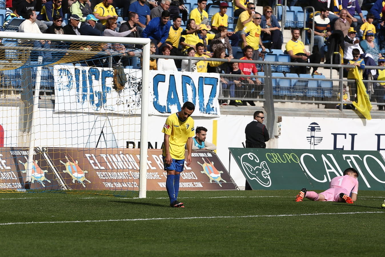 Partido Cádiz-Granada B (0-1)