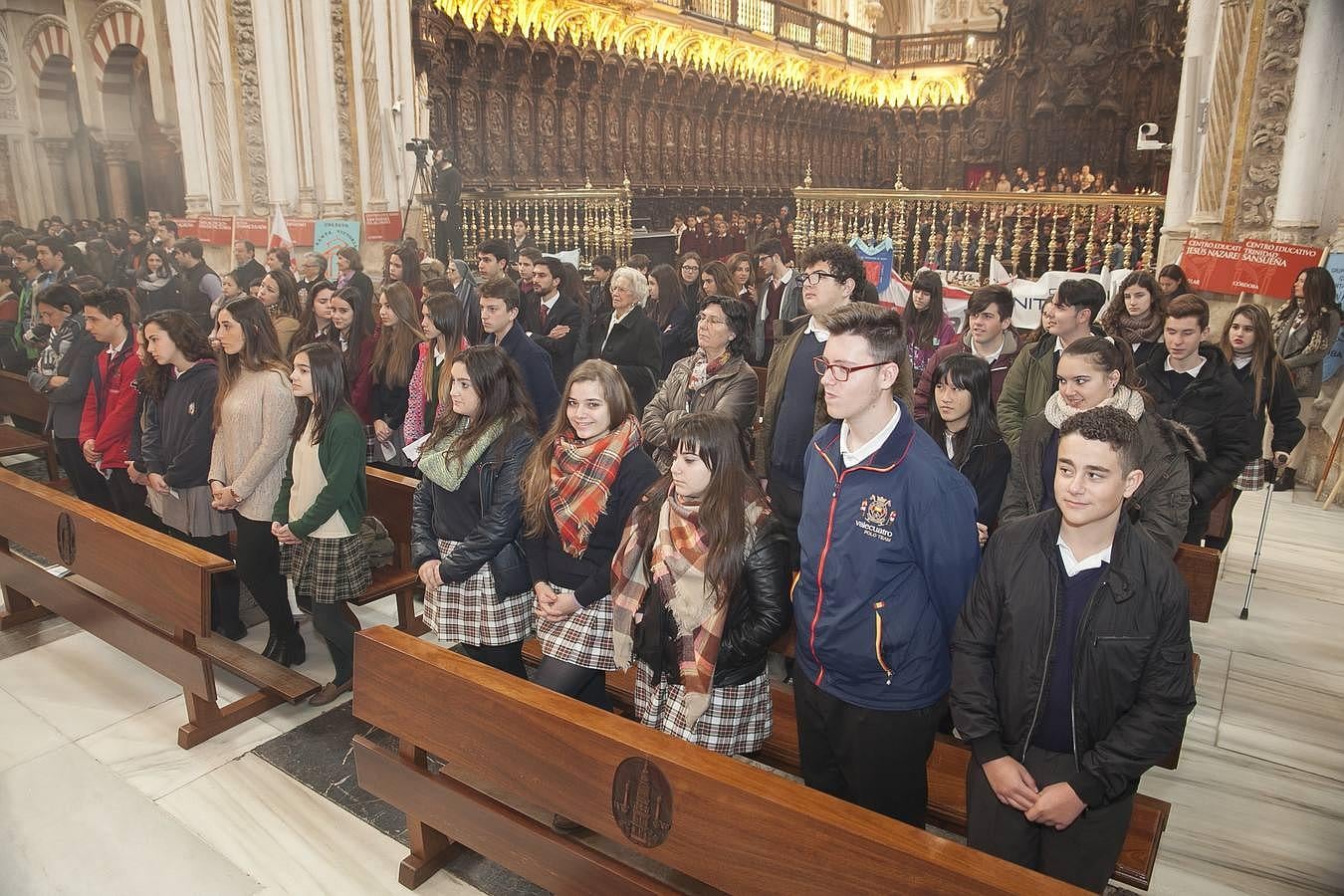 Marcha de Escuelas Católicas a la Catedral