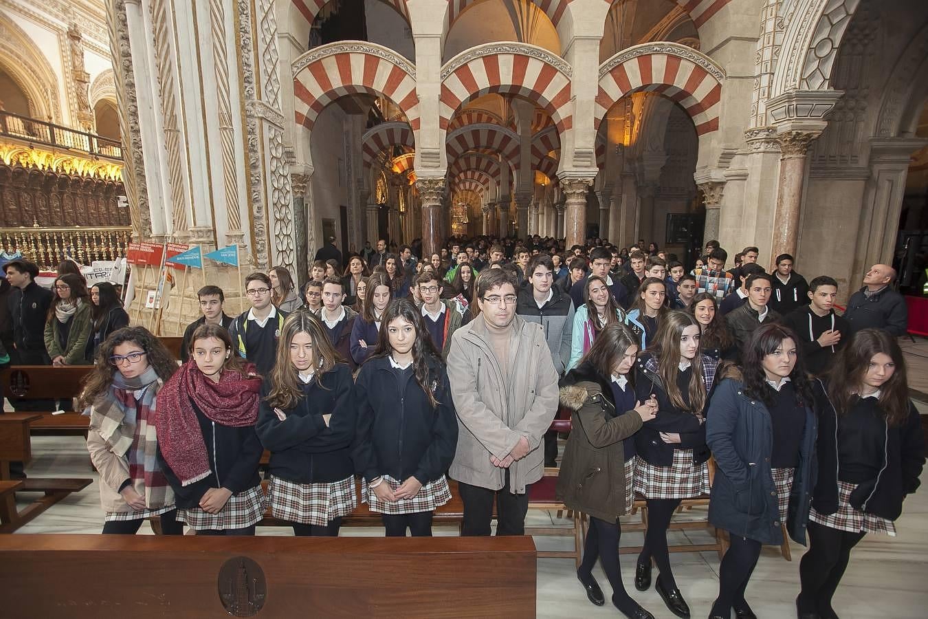 Marcha de Escuelas Católicas a la Catedral