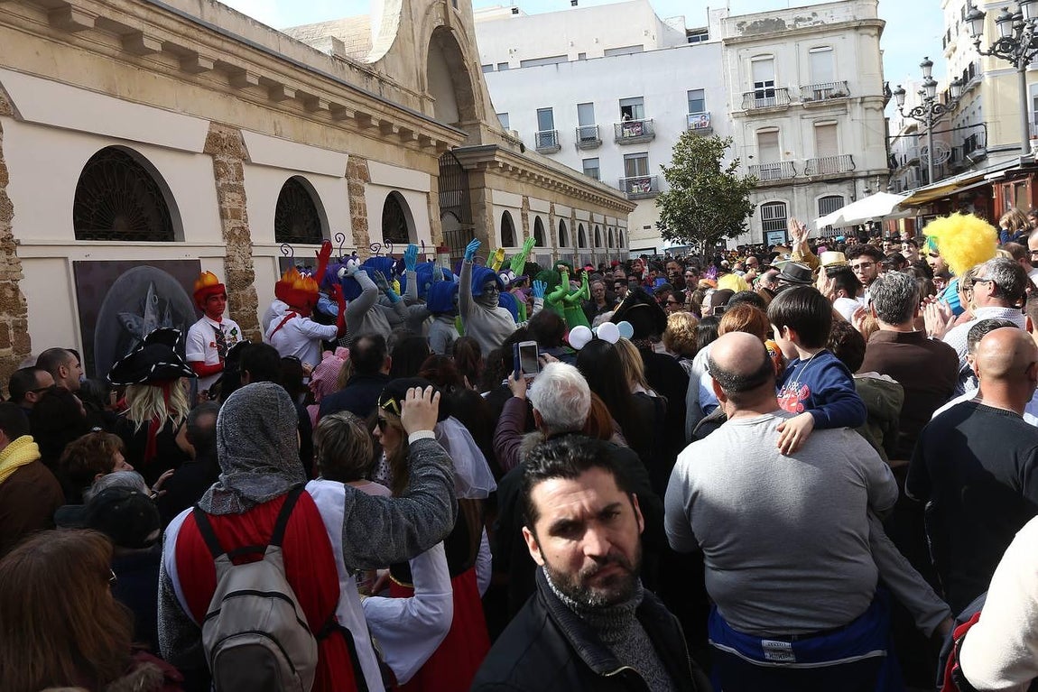 Fotos: Primer sábado de Carnaval en Cádiz
