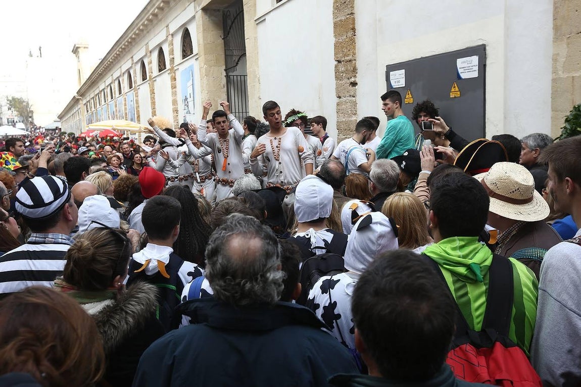 Fotos: Primer sábado de Carnaval en Cádiz