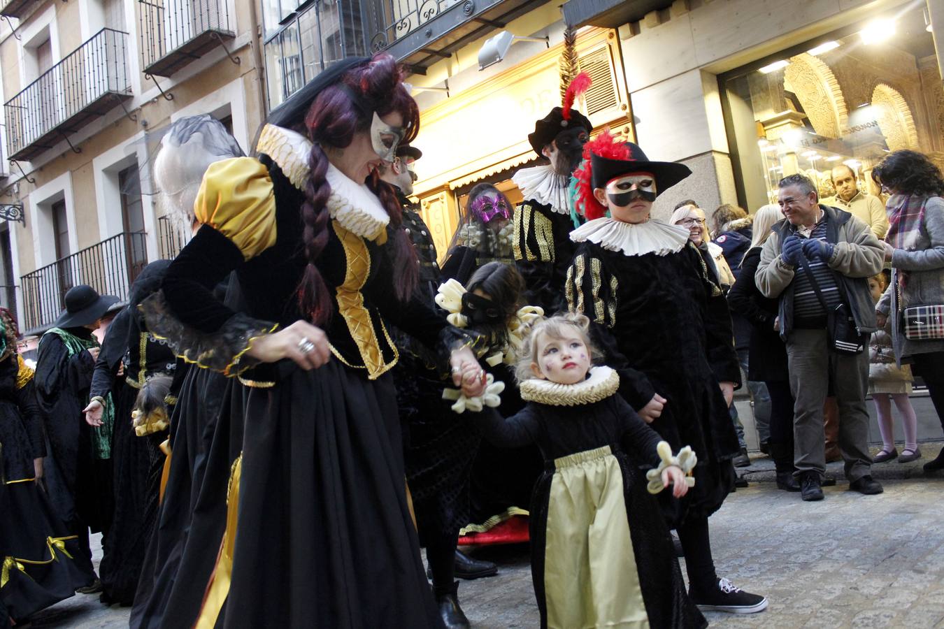 Toledo despide su Carnaval con el Entierro de la Sardina