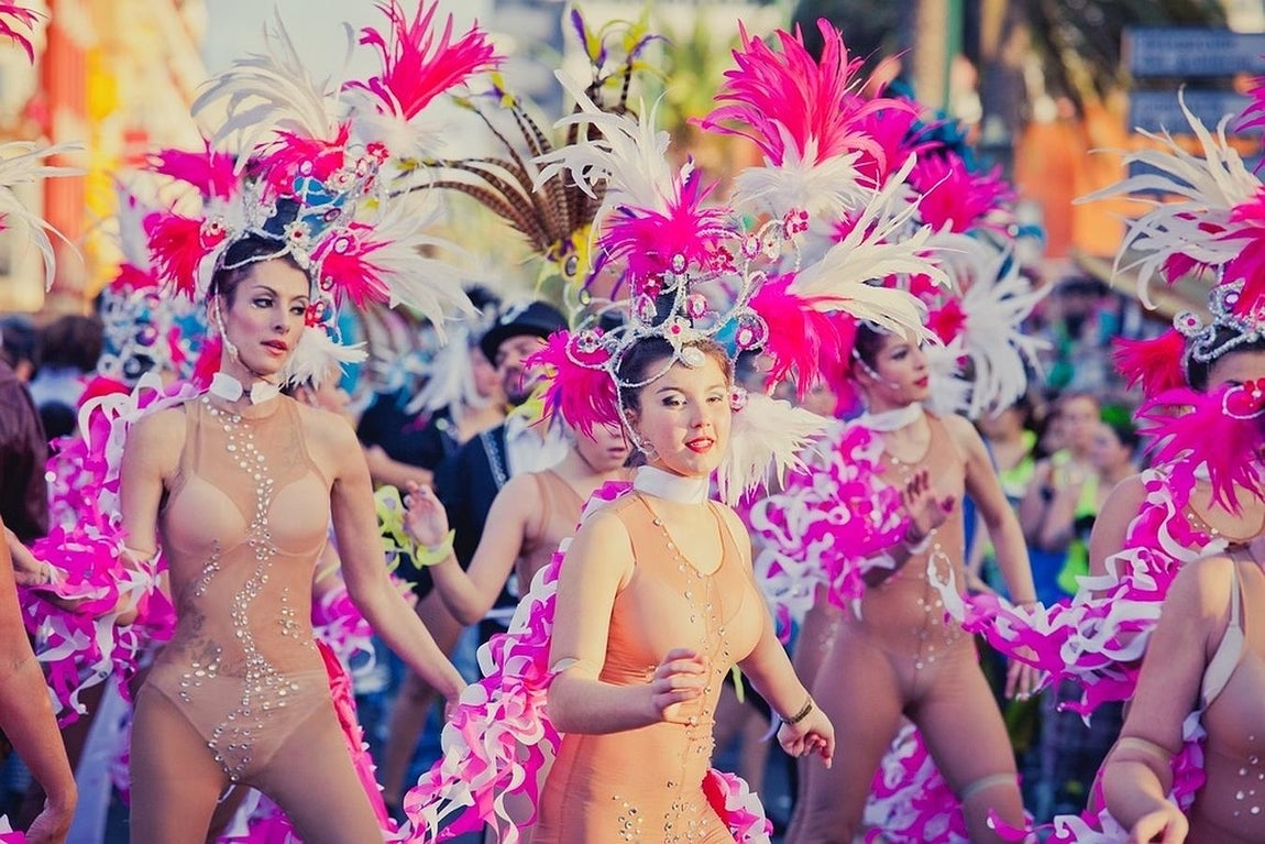 Carnaval de Las Palmas de Gran Canaria. Carnaval de Las Palmas de Gran Canaria: declarada Fiesta de Interés Turístico de Canarias y una de las más antiguas de la capital grancanaria. Destacan las galas de Elección de la Reina y la muy popular de Elección del Drag Queen del Carnaval, un acto único en España.