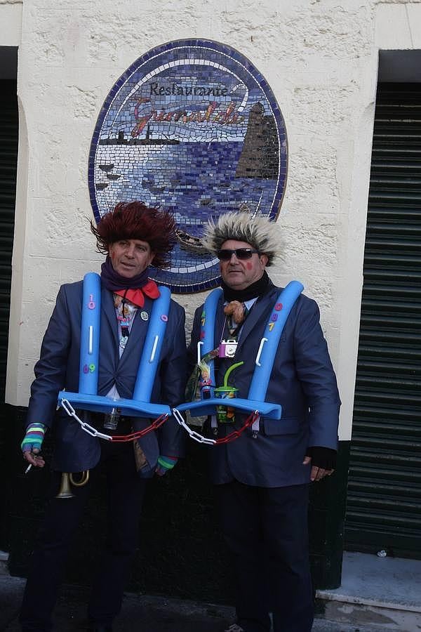 Ambiente del Domingo de Piñata de Cádiz