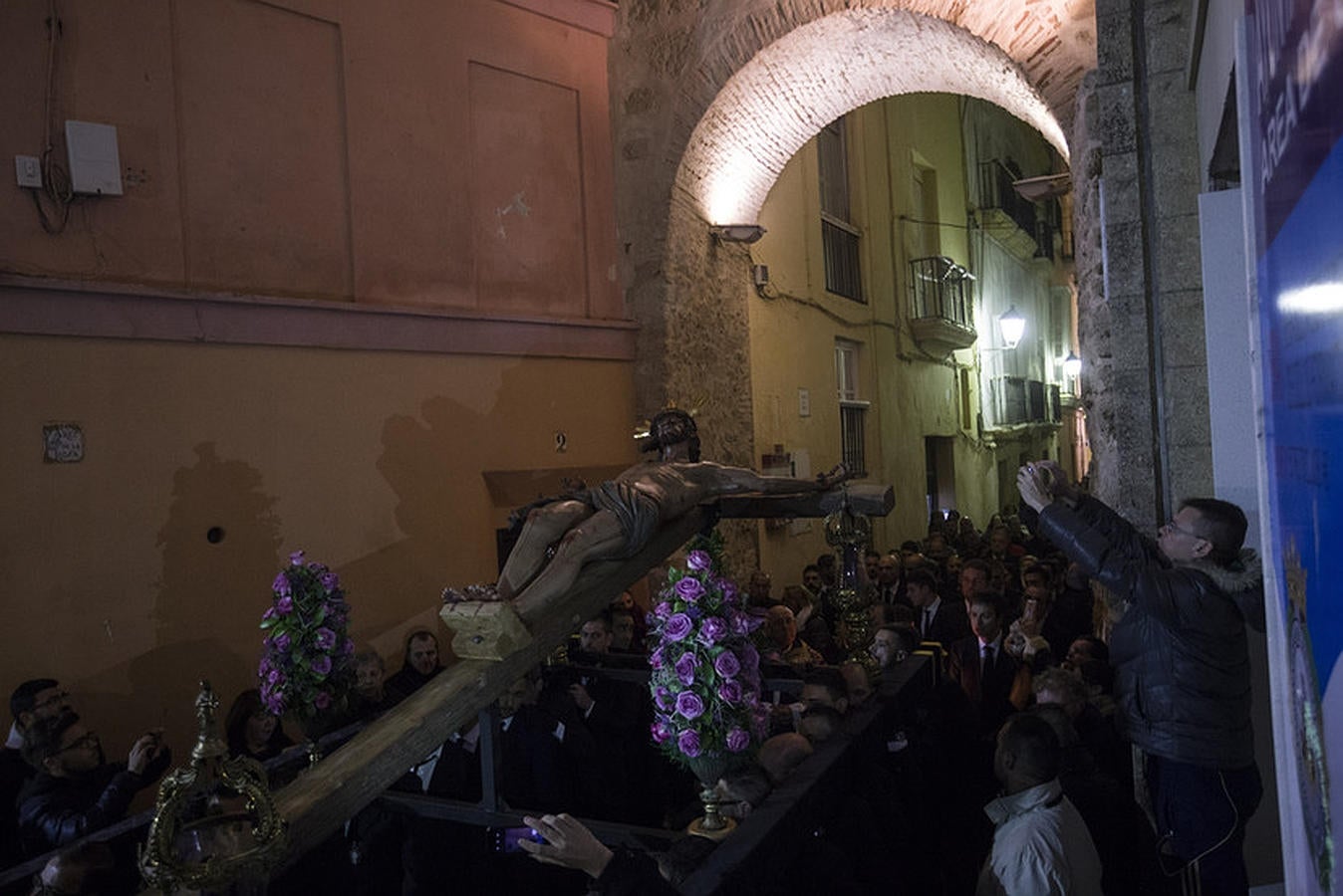 Vía Crucis del Cristo de la Sed, en imágenes