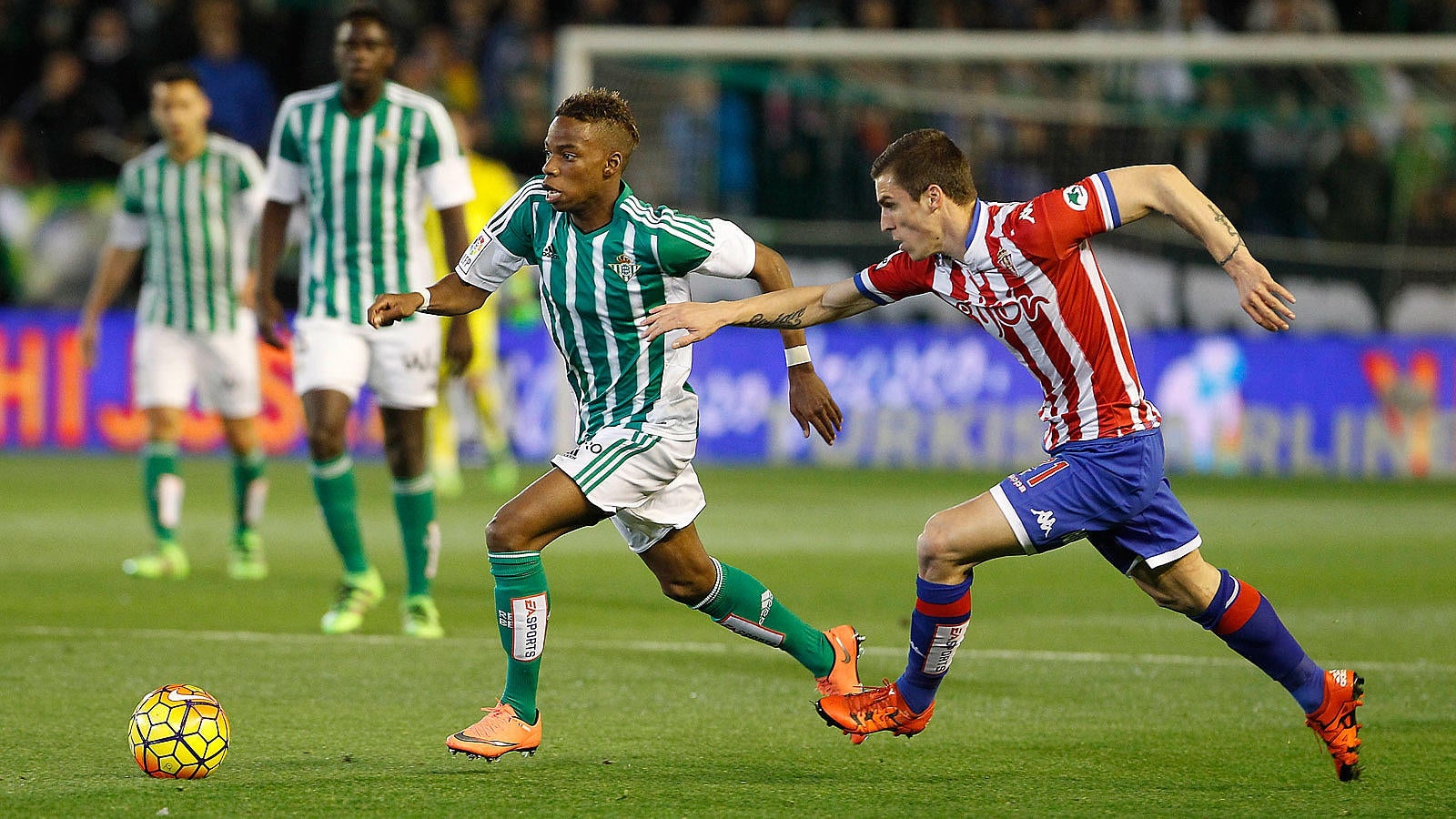 El Betis consigue un punto ante el Sporting que sabe a poco (1-1)