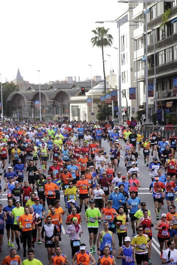 El Zurich Maratón de Sevilla 2016, en imágenes