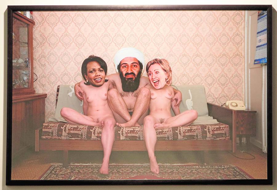 Todo es arte y todo es crítica política y social: aquí Bin Laden con Clinton y Rice en una versión casera del orden mundial