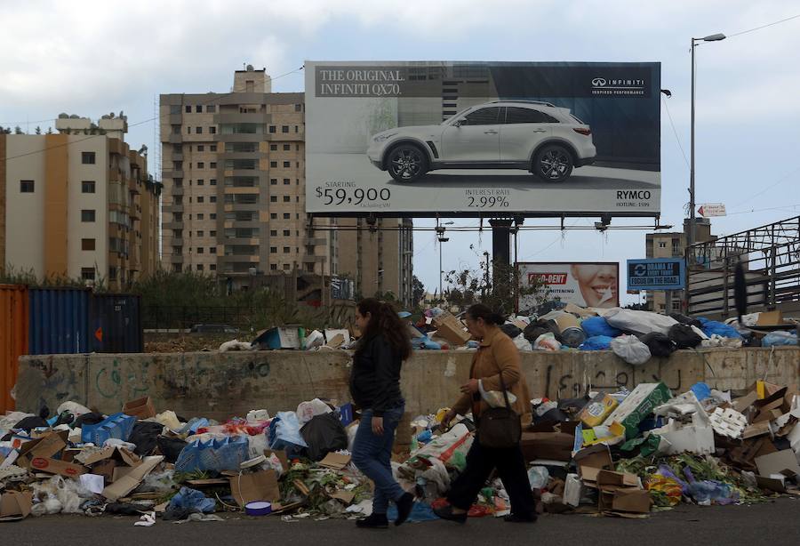 Un río de basura recorre la ciudad de Beirut. Sin embargo, el plan se ha cancelado recientemente.