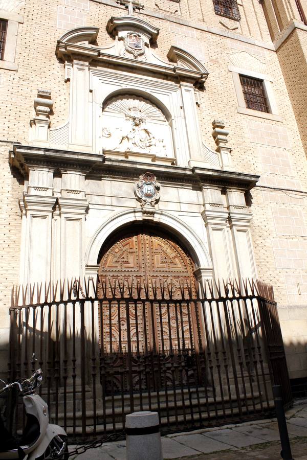 El Real Colegio de Doncellas, en imágenes