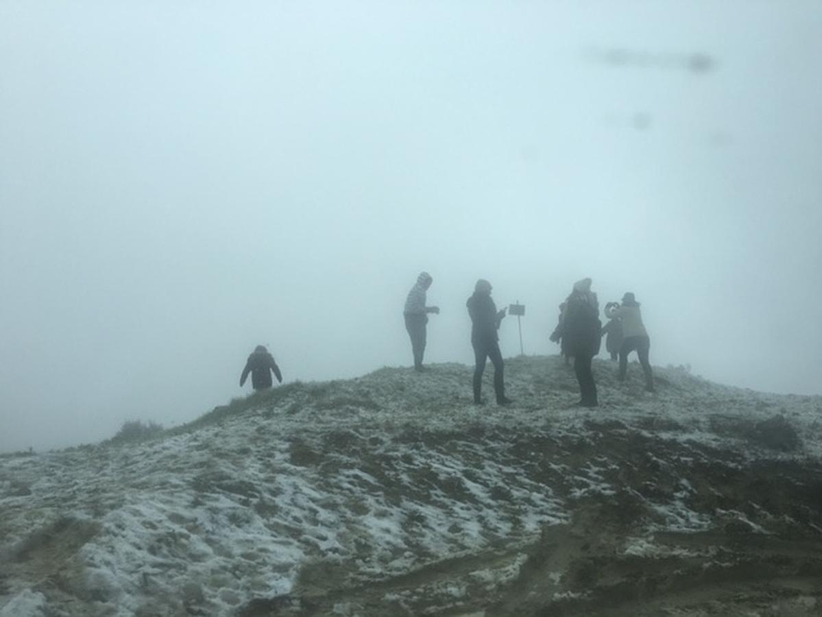 Grazalema y Villaluenga se tiñen de blanco