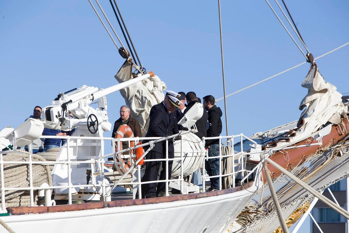 El buque escuela Juan Sebastián de Elcano, en Cádiz