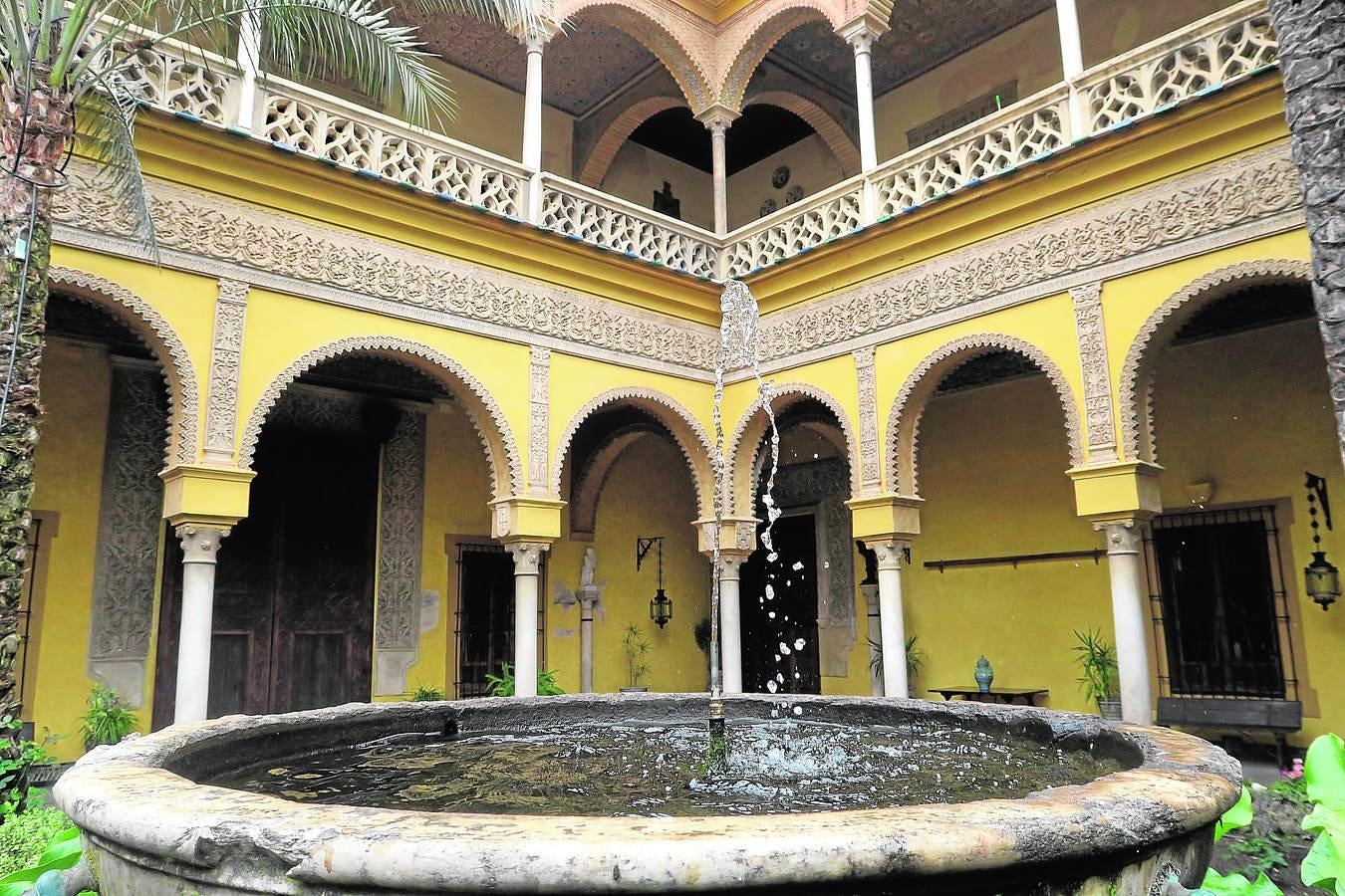 La Casa de las Dueñas se abre a Sevilla