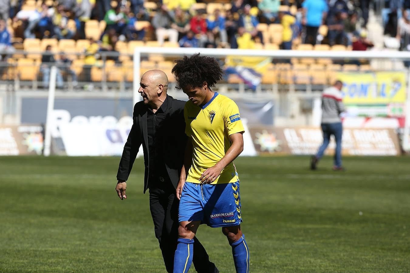 Cádiz C.F. 3 - UD. Melilla 0