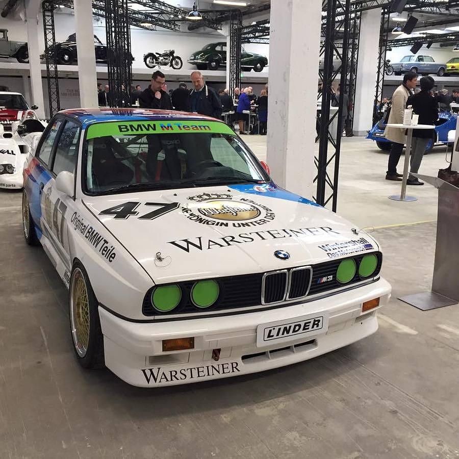 Modelo BMW m3, preparado para la competición