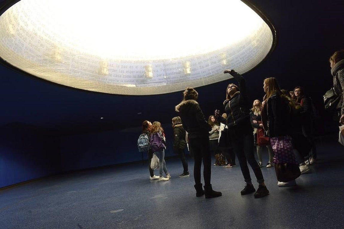 7.. Cerca de cuatro millones de personas han visitado el monumento desde su inauguración en 2007