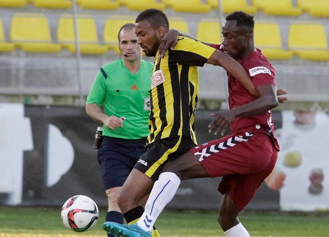 Imágenes del partido San Roque Lepe -Cádiz CF (1-3)