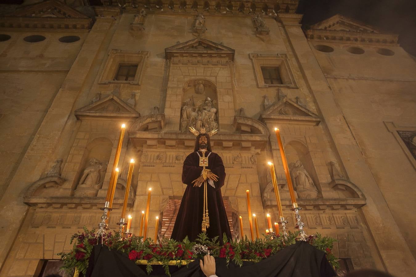 Imágenes de un inmejorable Viernes de Dolores