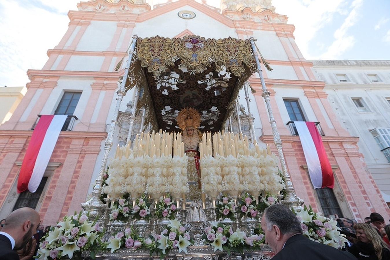 Fotos: La Borriquita en el Domingo de Ramos