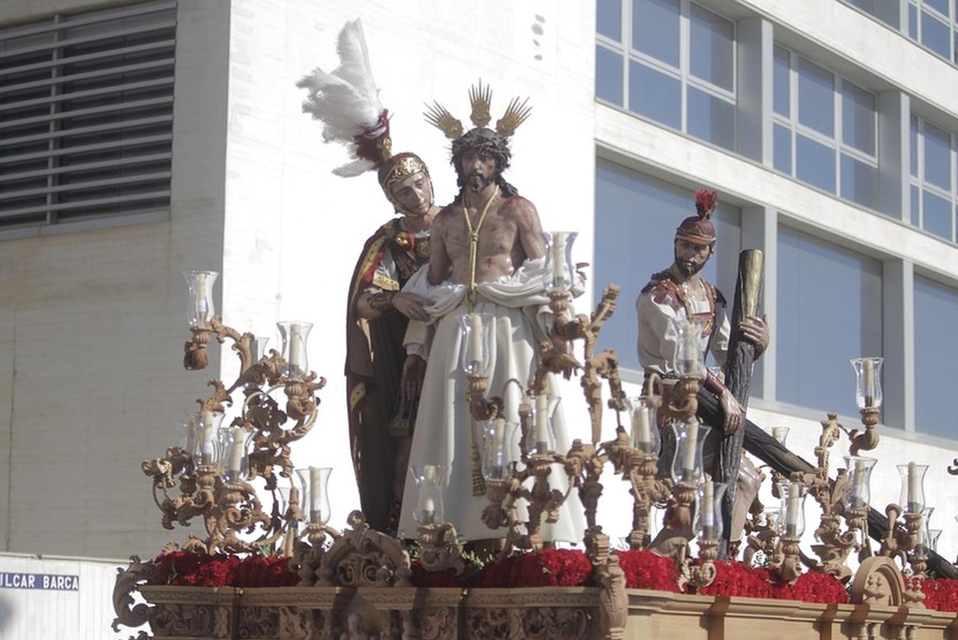 Fotos: Despojado en el Domingo de Ramos