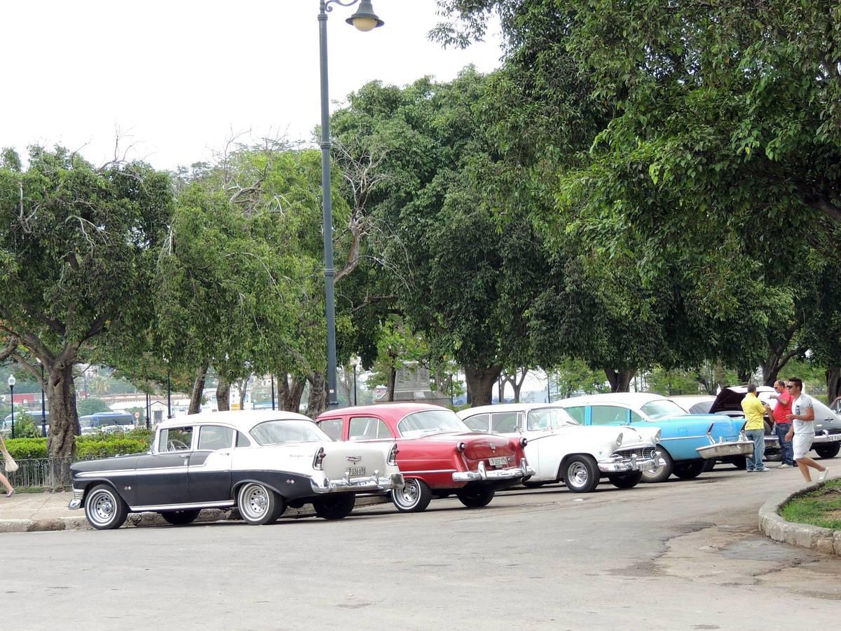 La Habana está repleta de coches de los años 50