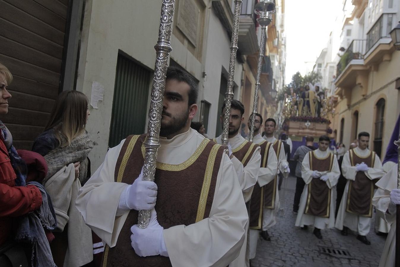 Fotos: El Prendimiento en el Lunes Santo. Semana Santa en Cádiz 2016