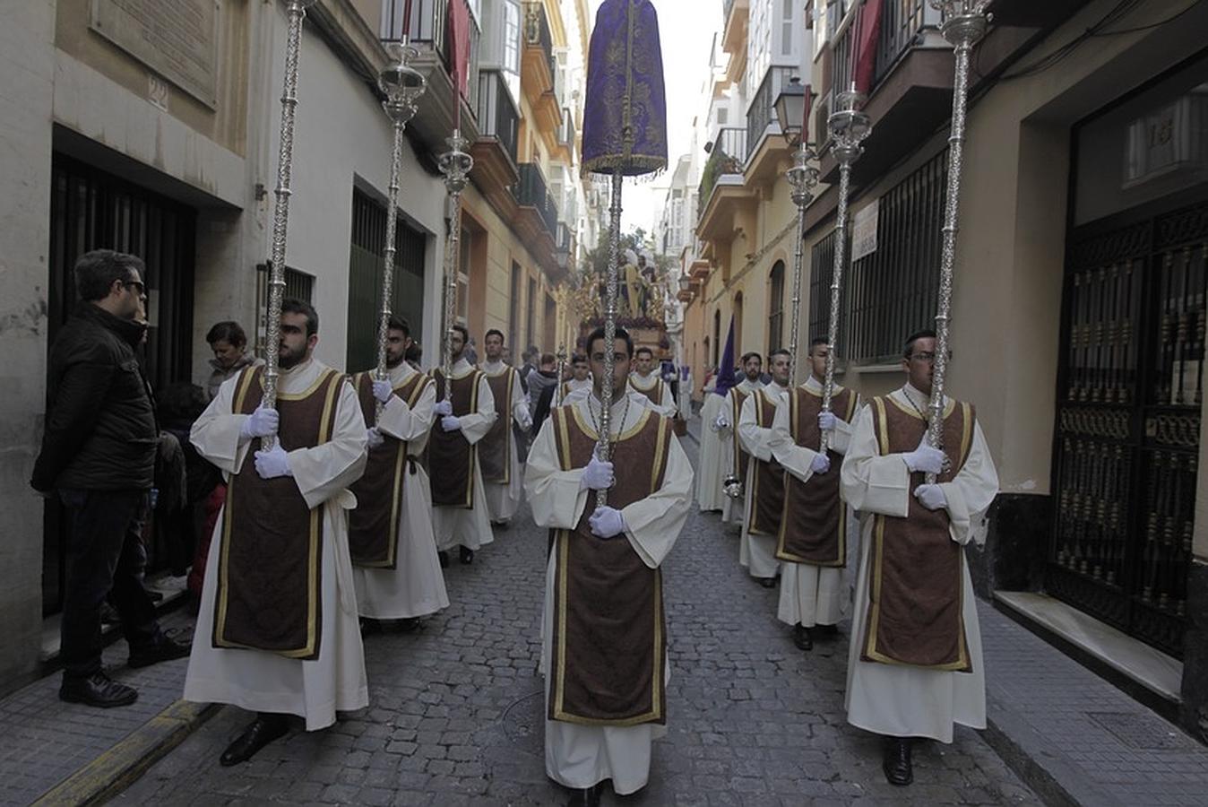 Fotos: El Prendimiento en el Lunes Santo. Semana Santa en Cádiz 2016