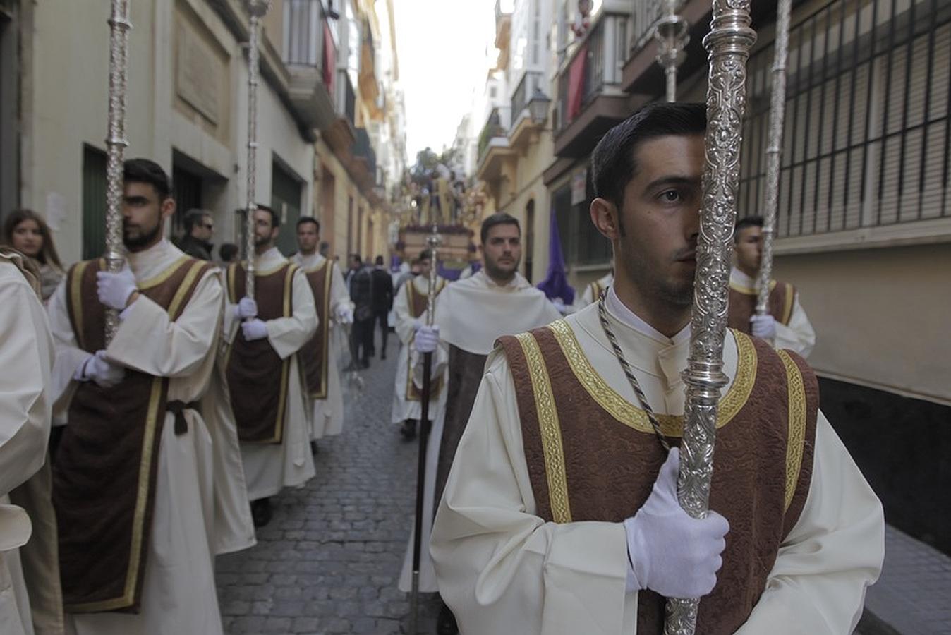 Fotos: Lunes Santo en Cádiz. Semana Santa 2016