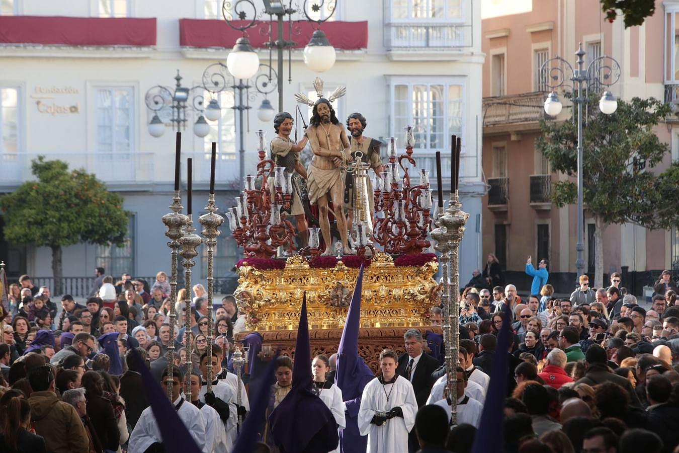 La Columna el Martes Santo en Cádiz. Semana Santa 2016