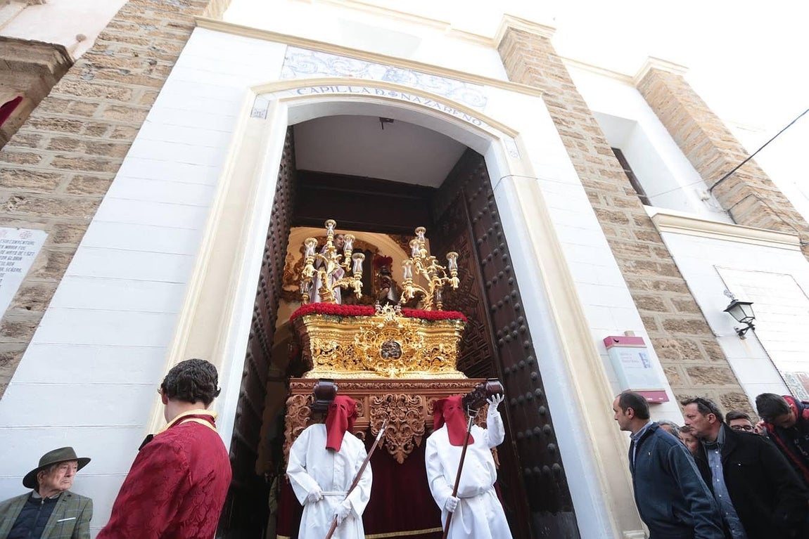 Las imágenes del Martes Santo en Cádiz