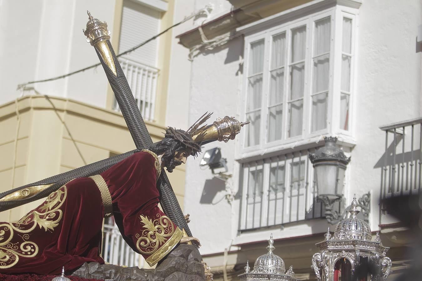 Fotos: El Caído el Martes Santo en Cádiz. Semana Santa 2016