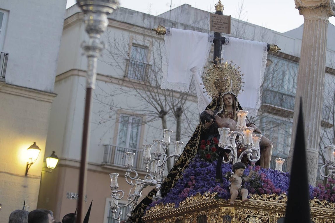 Fotos: Caminito el Miércoles Santo en Cádiz. Semana Santa 2016